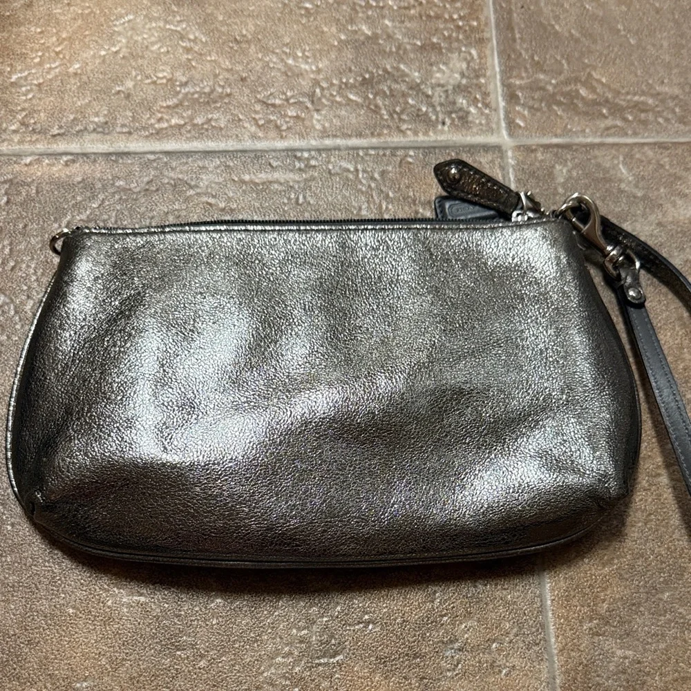 Coach chic wristlet